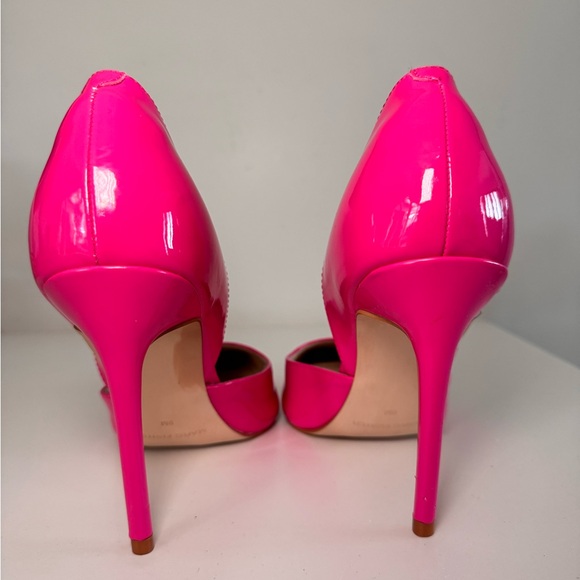 Marc Fisher Hot Pink Heels - Picture 2 of 7